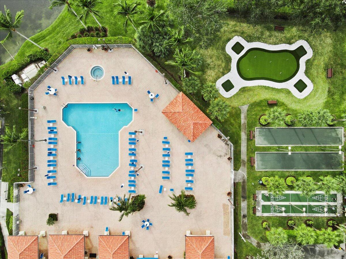 FLORAL LAKES 1 - Residential