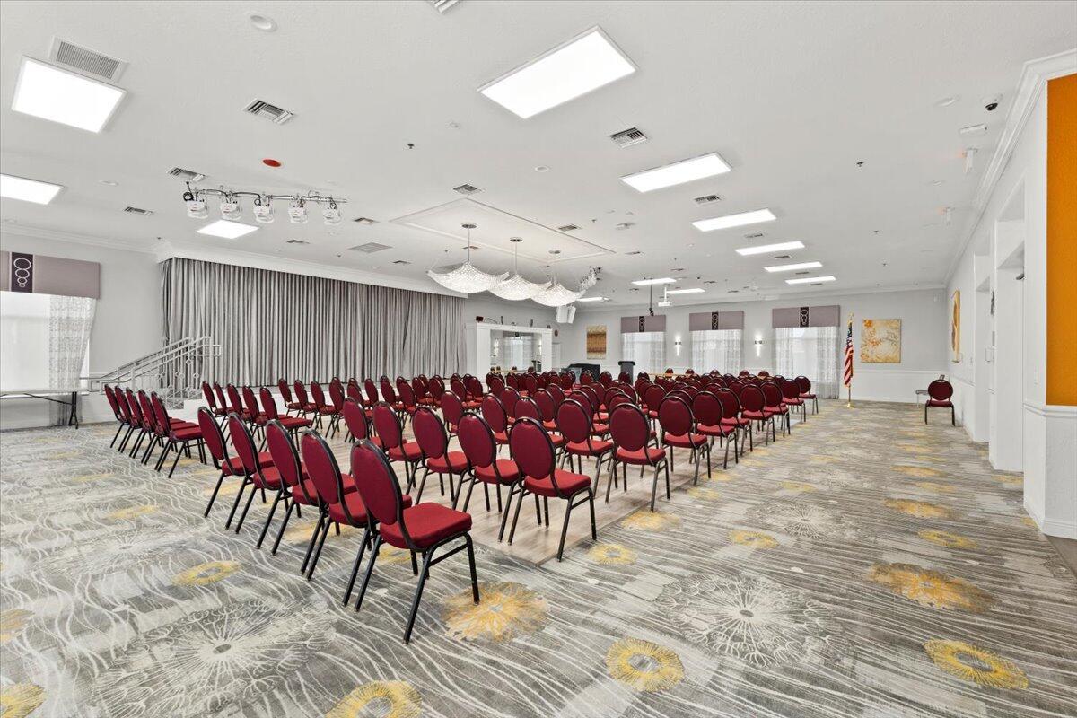 FLORAL LAKES 1 - Residential