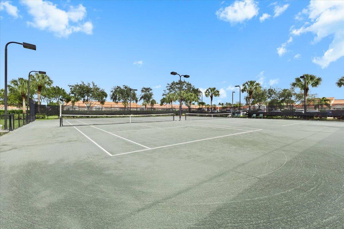 FLORAL LAKES 1 - Residential