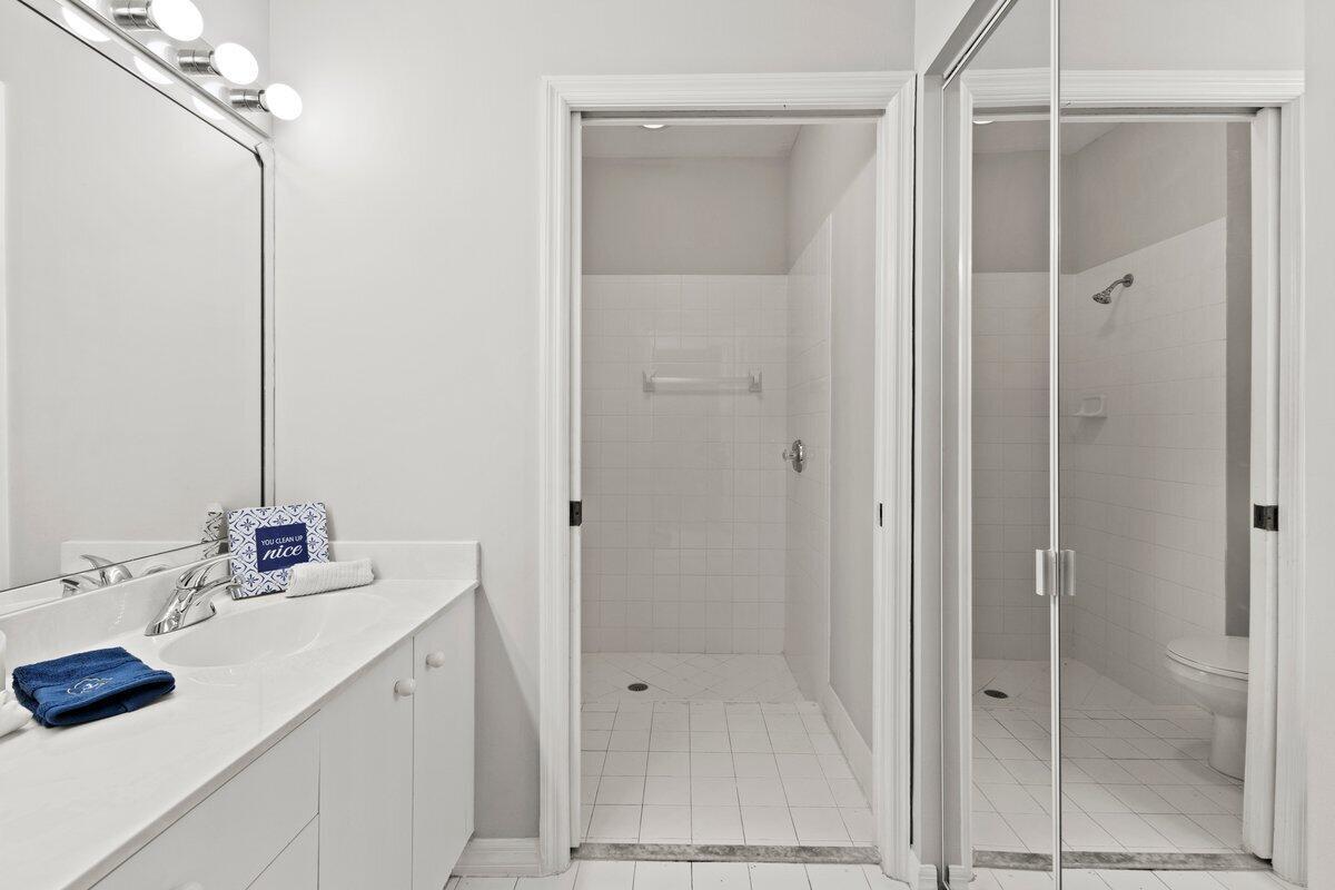 FLORAL LAKES 1 - Residential