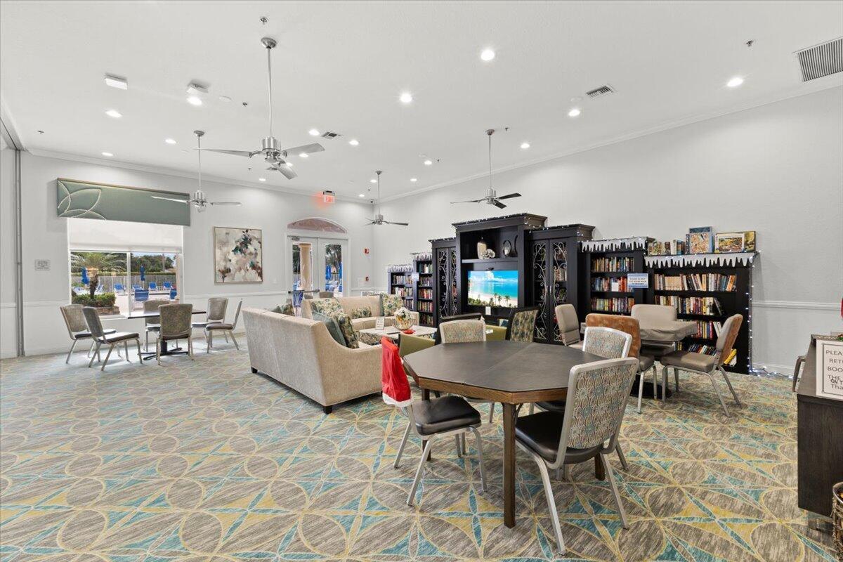 FLORAL LAKES 1 - Residential