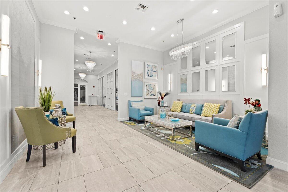 FLORAL LAKES 1 - Residential