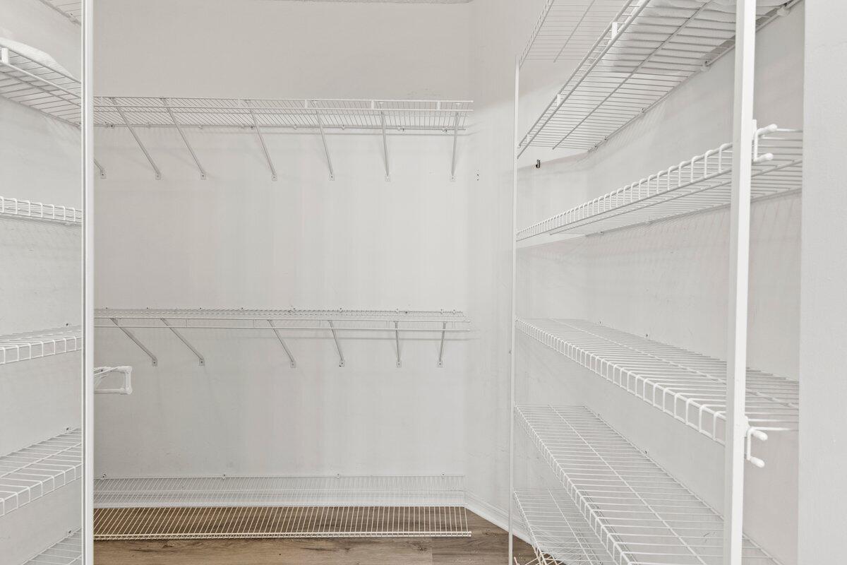 FLORAL LAKES 1 - Residential