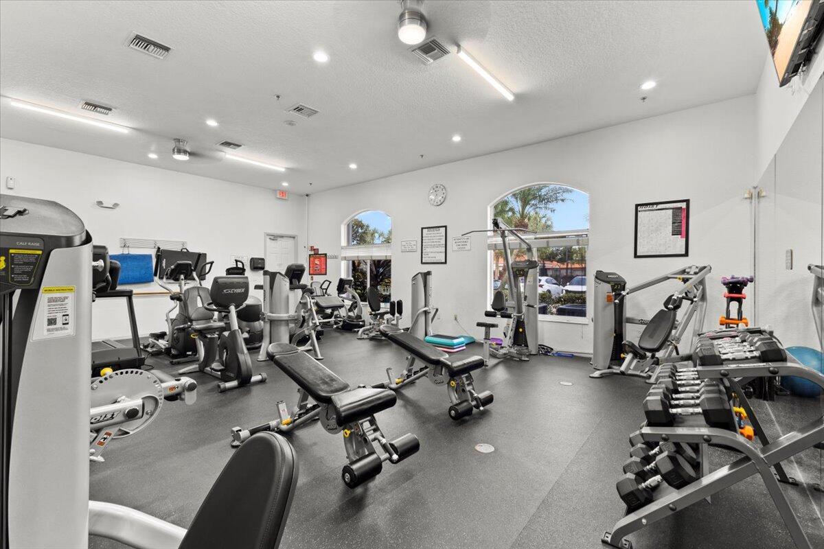 FLORAL LAKES 1 - Residential