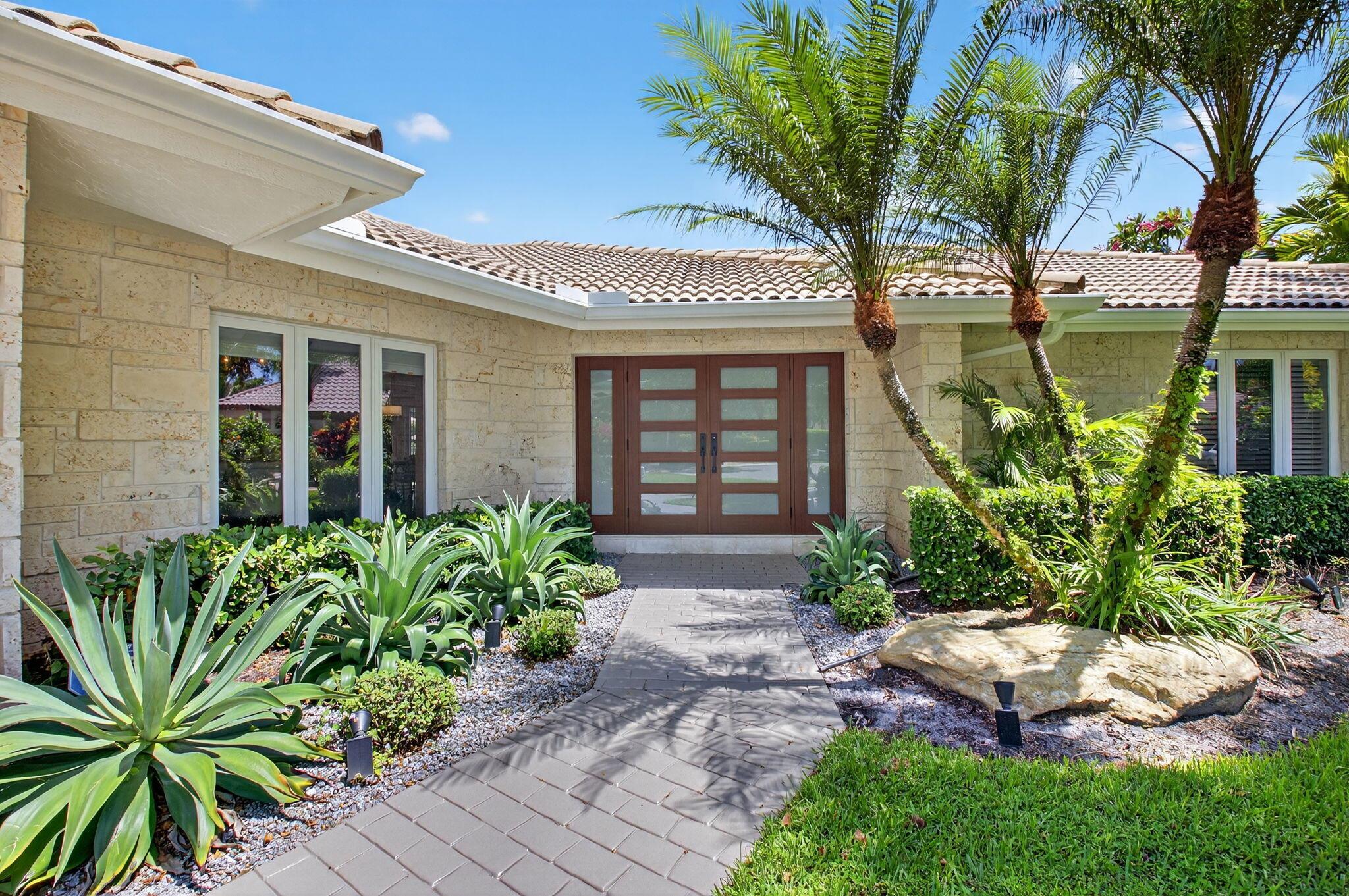 3765 Canterbury Court
