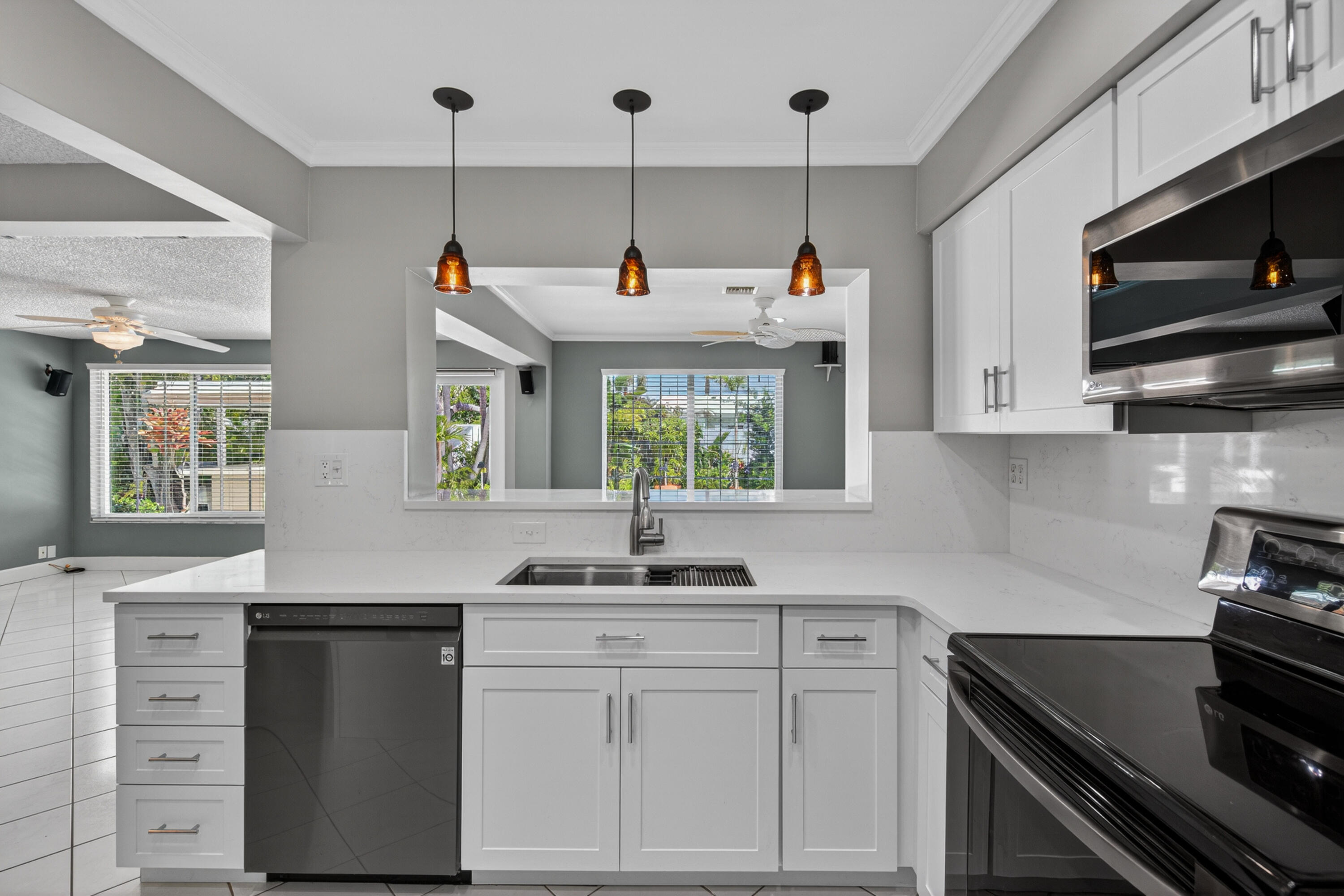 BOCA WOODS - Residential