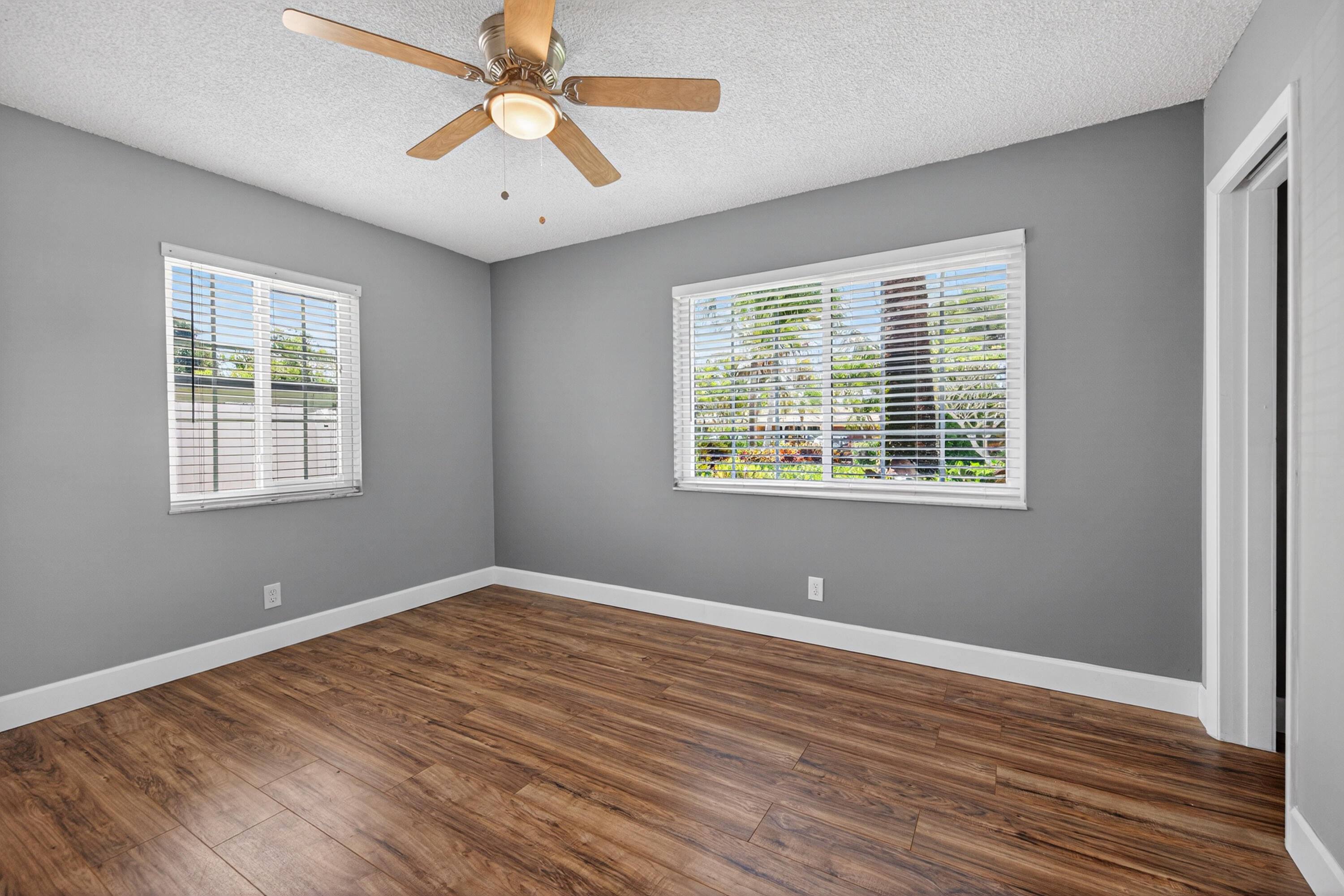 BOCA WOODS - Residential