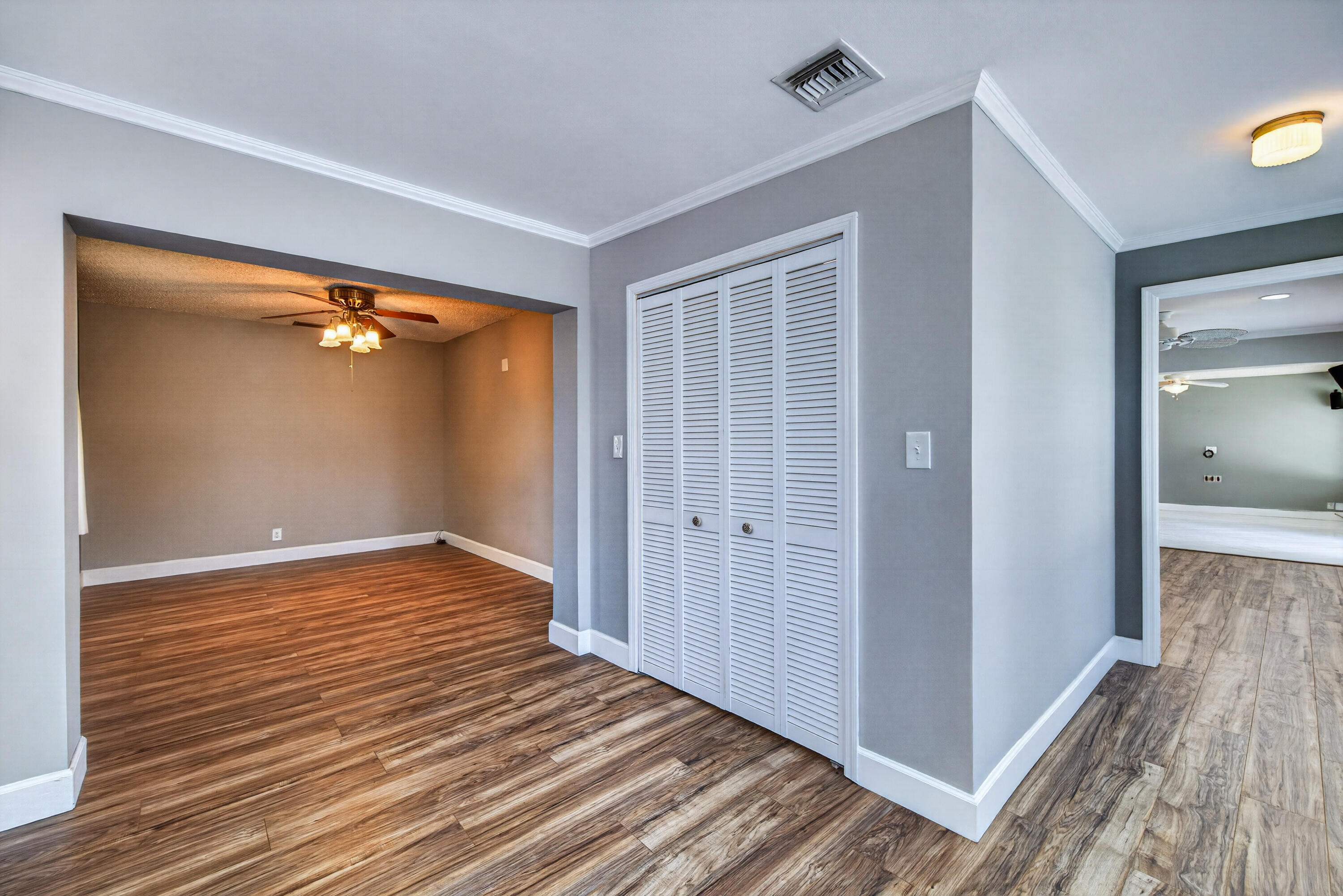 BOCA WOODS - Residential