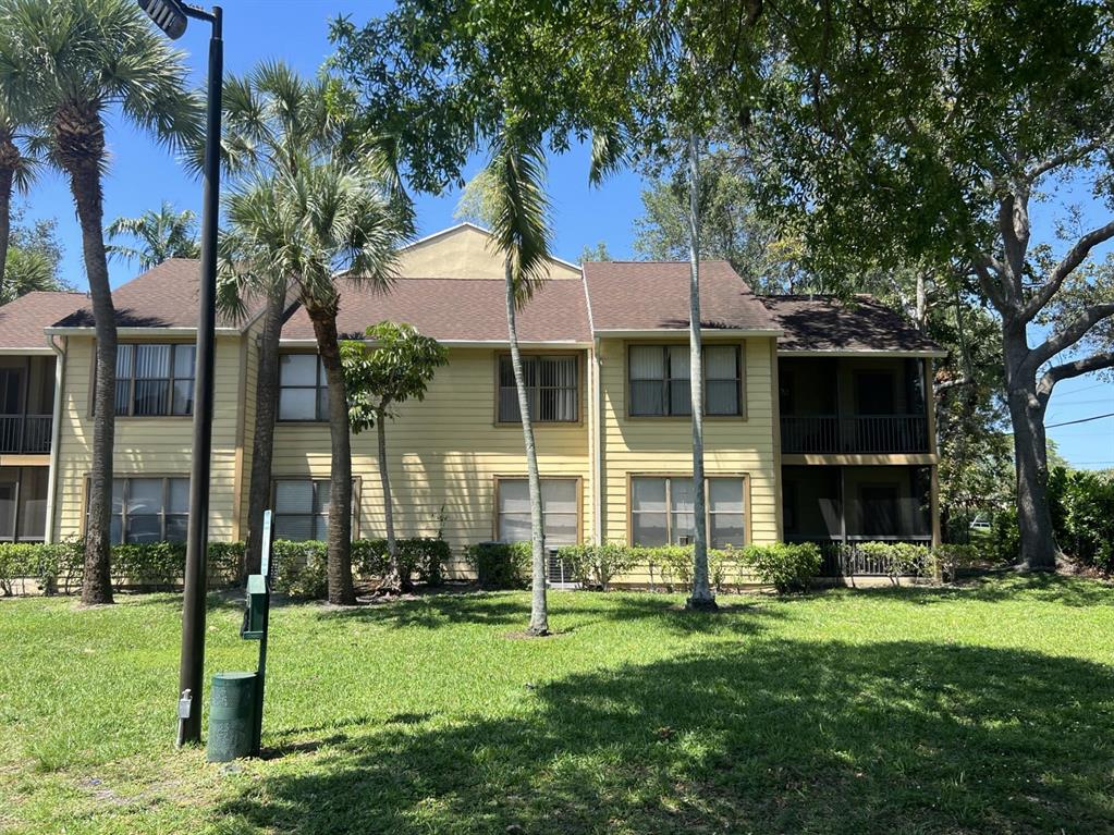 BOYNTON LANDINGS CONDO - Residential Lease