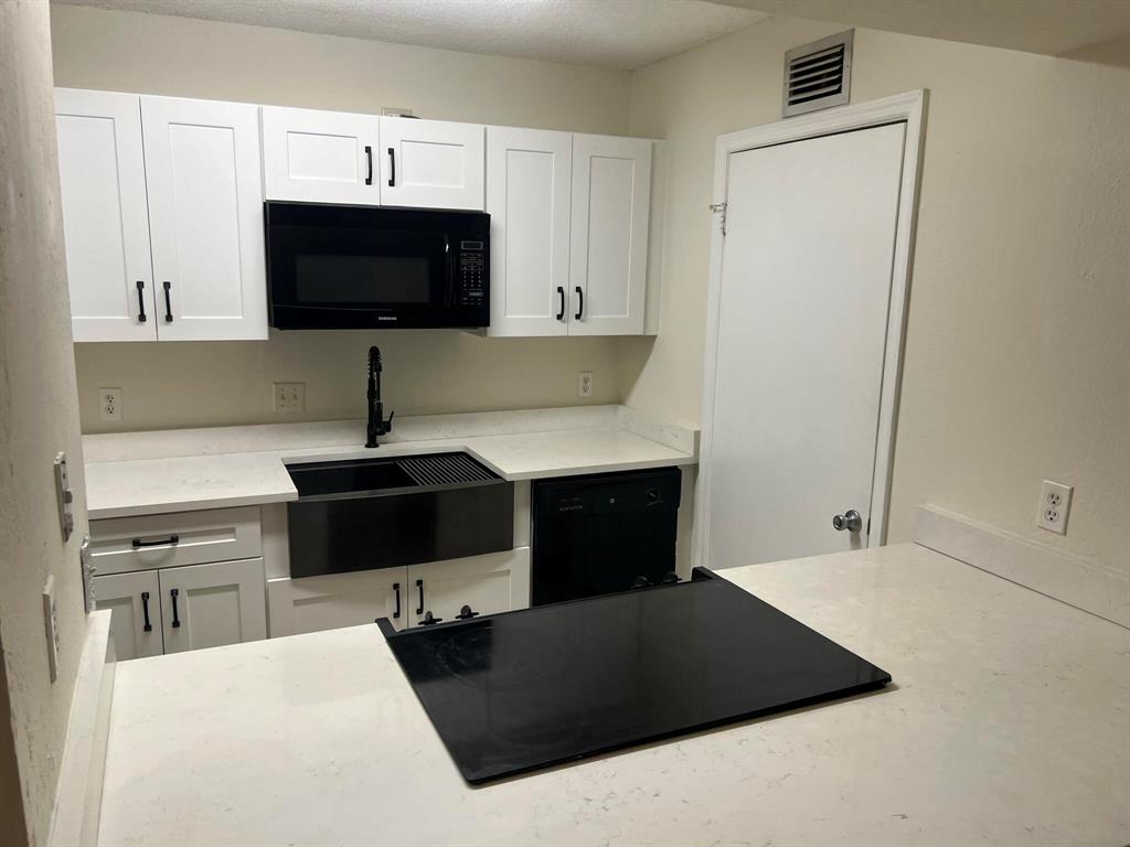BOYNTON LANDINGS CONDO - Residential Lease