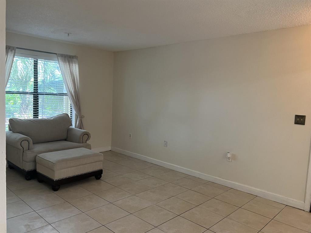BOYNTON LANDINGS CONDO - Residential Lease