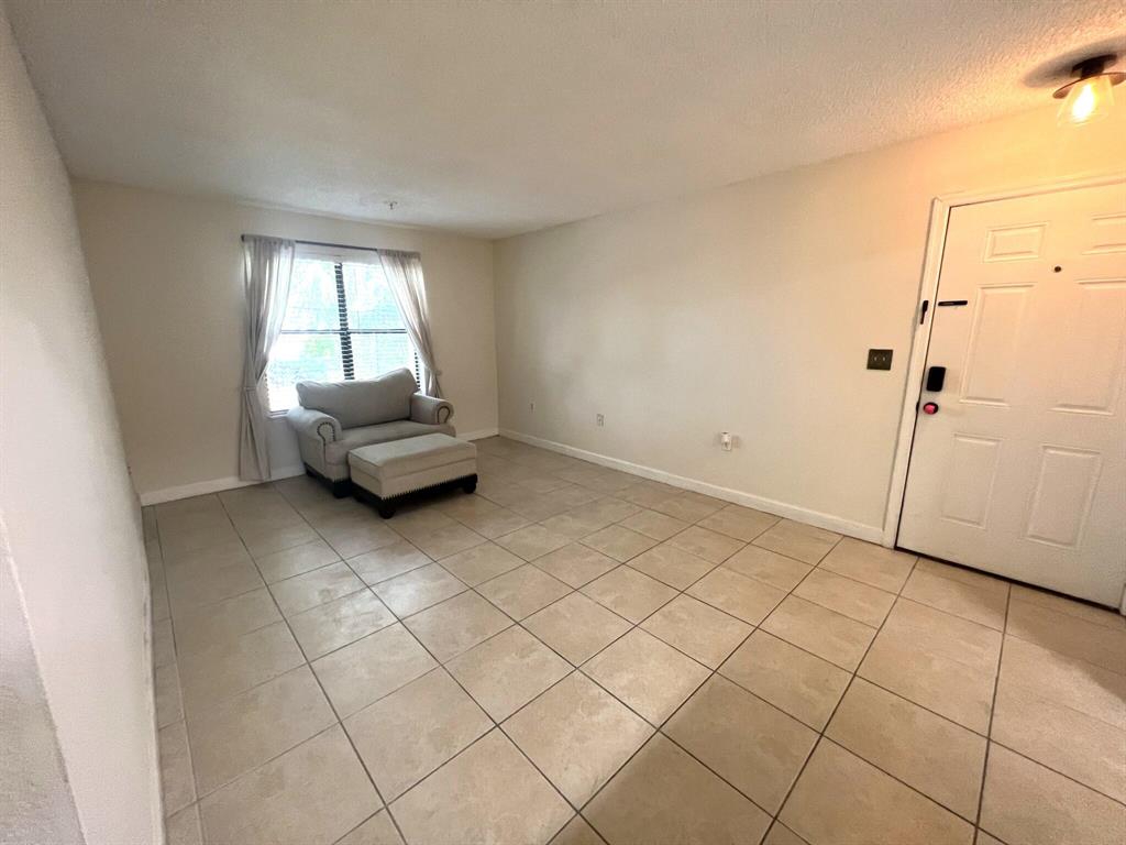 BOYNTON LANDINGS CONDO - Residential Lease