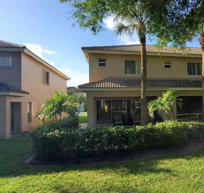 Photo of 6852 Brook Hollow Road, Lake Worth, FL 33467 (MLS # R11002783)