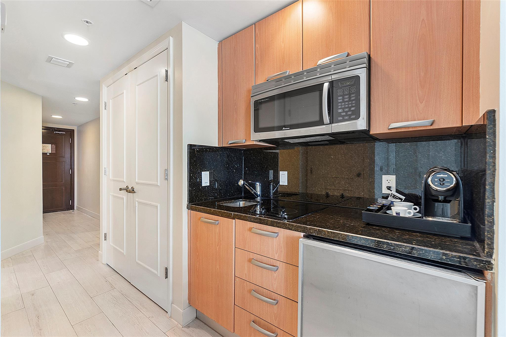 Q Club Resort & Residence - Residential