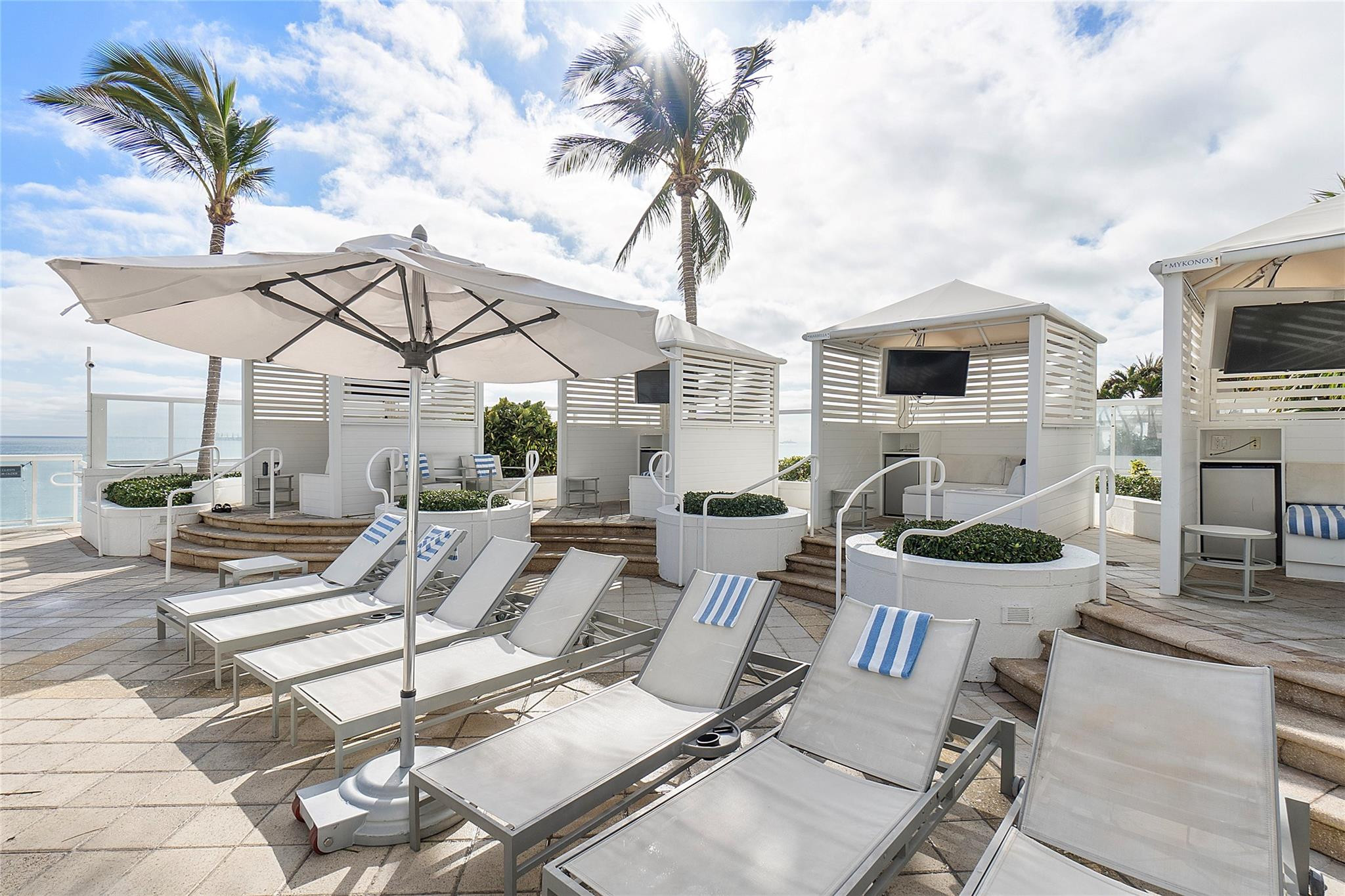 Q Club Resort & Residence - Residential