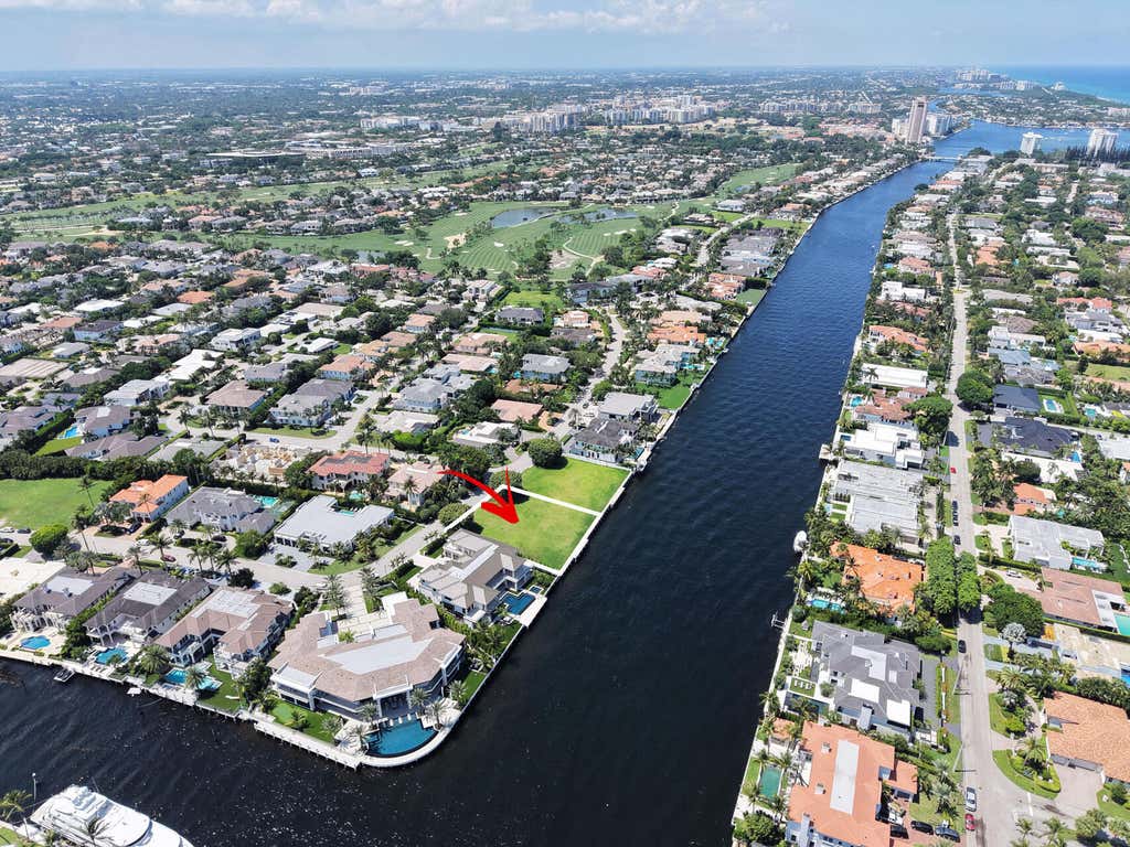 Photo of 2408 E Maya Palm Drive, Boca Raton, FL 33432 (MLS # B26060484)