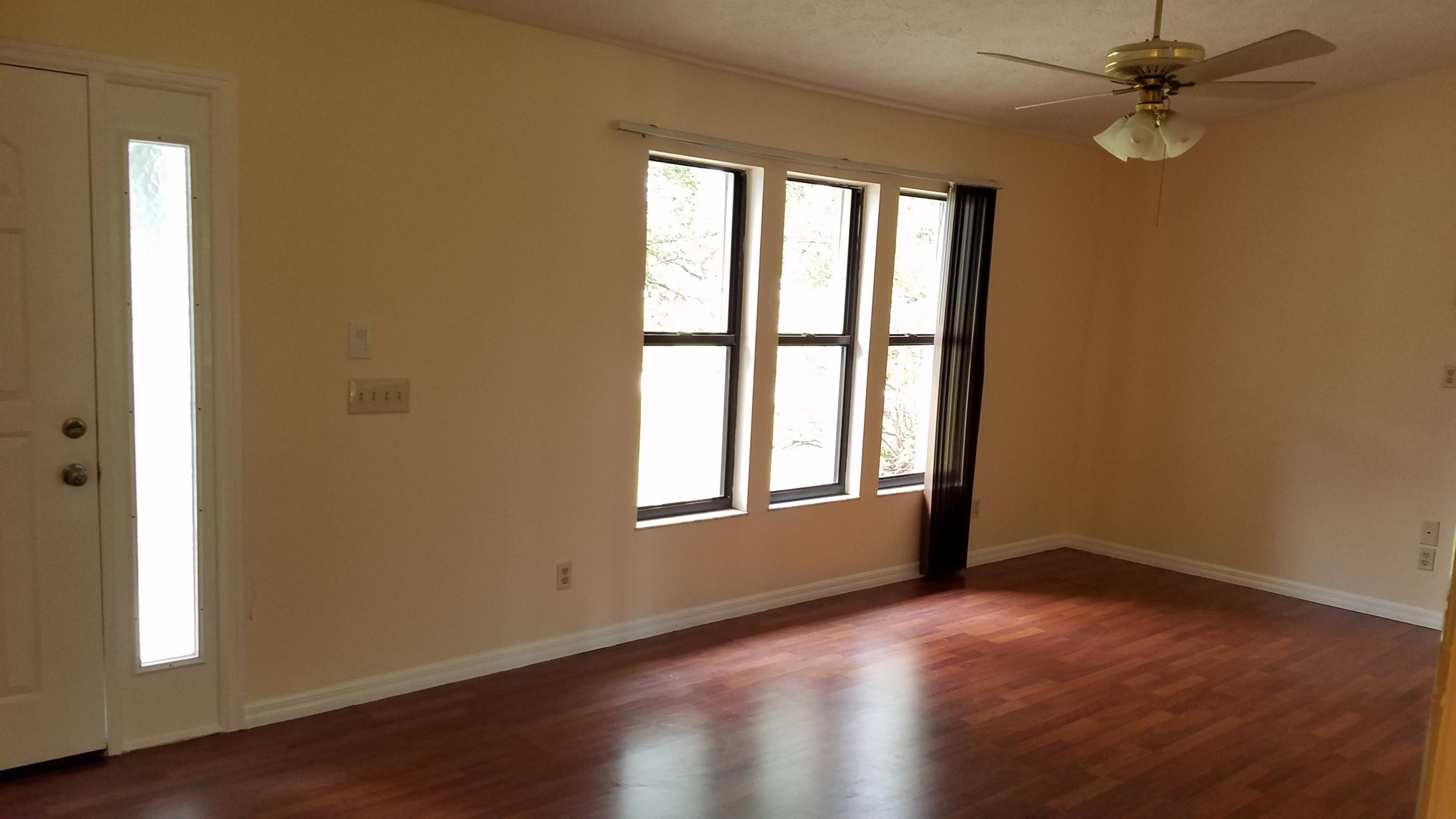 PORT ST LUCIE SECTION 3 - Residential