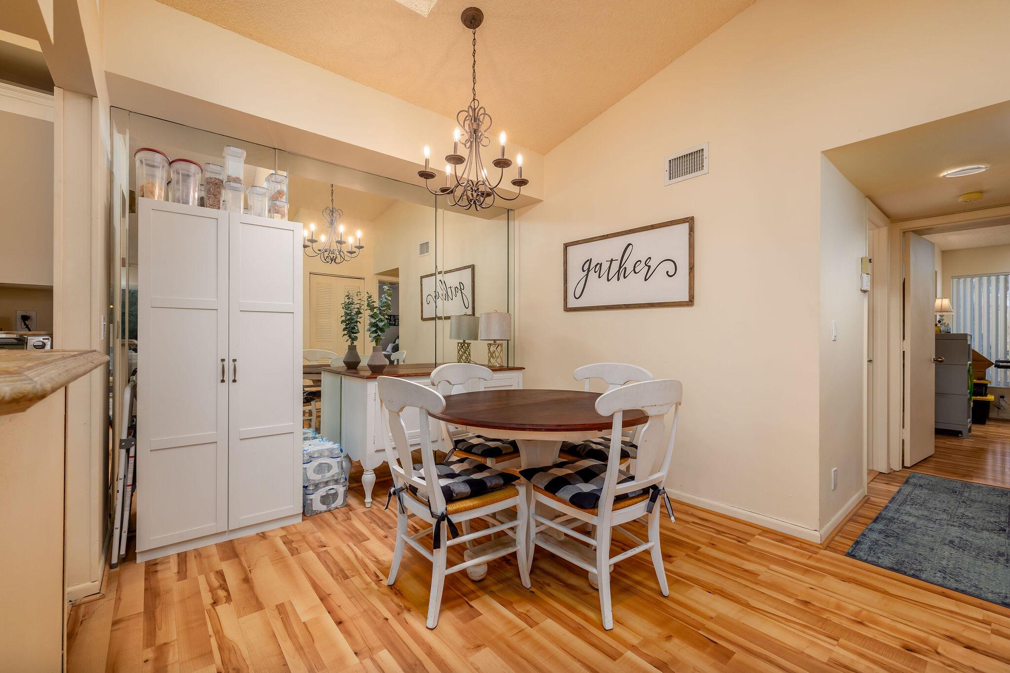 THE ANCHORAGE ON THE STAI - Residential