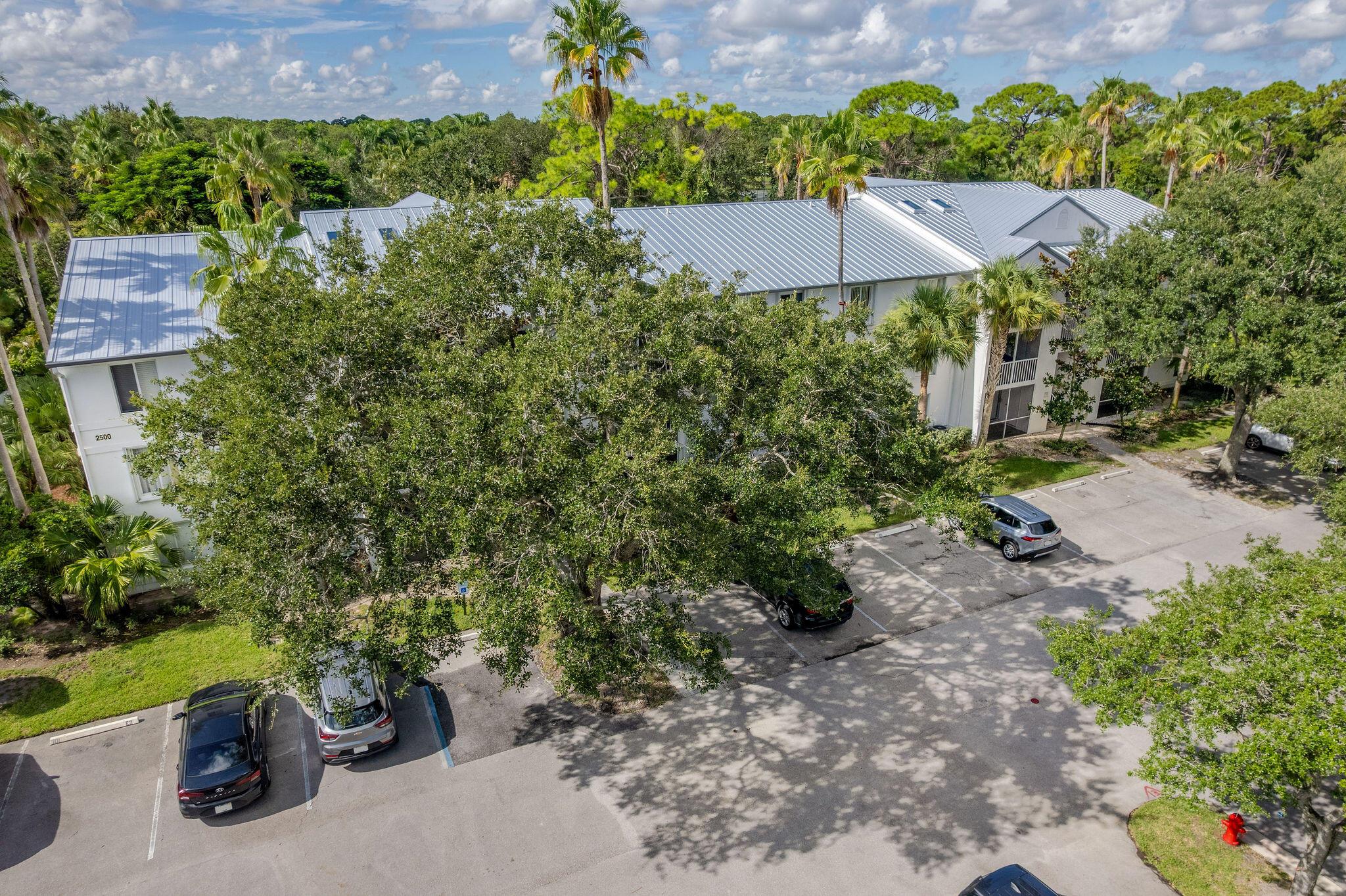 THE ANCHORAGE ON THE STAI - Residential