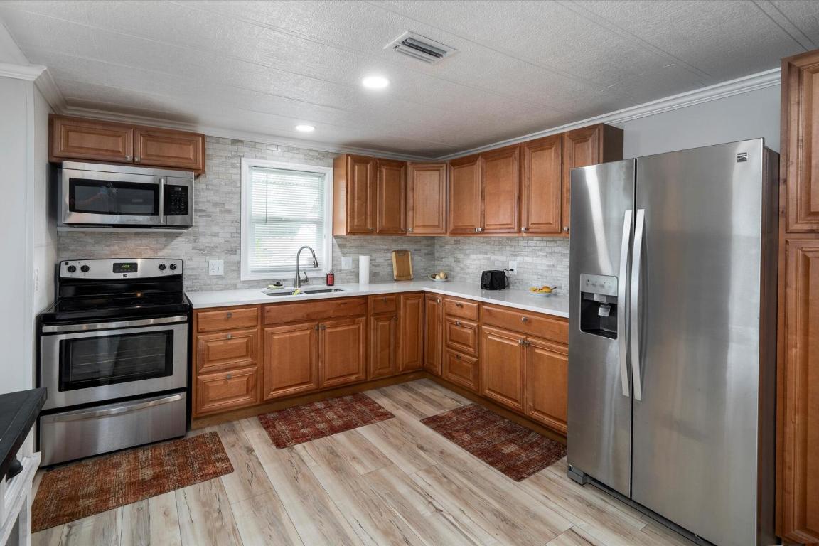 Pinelake Village - Residential