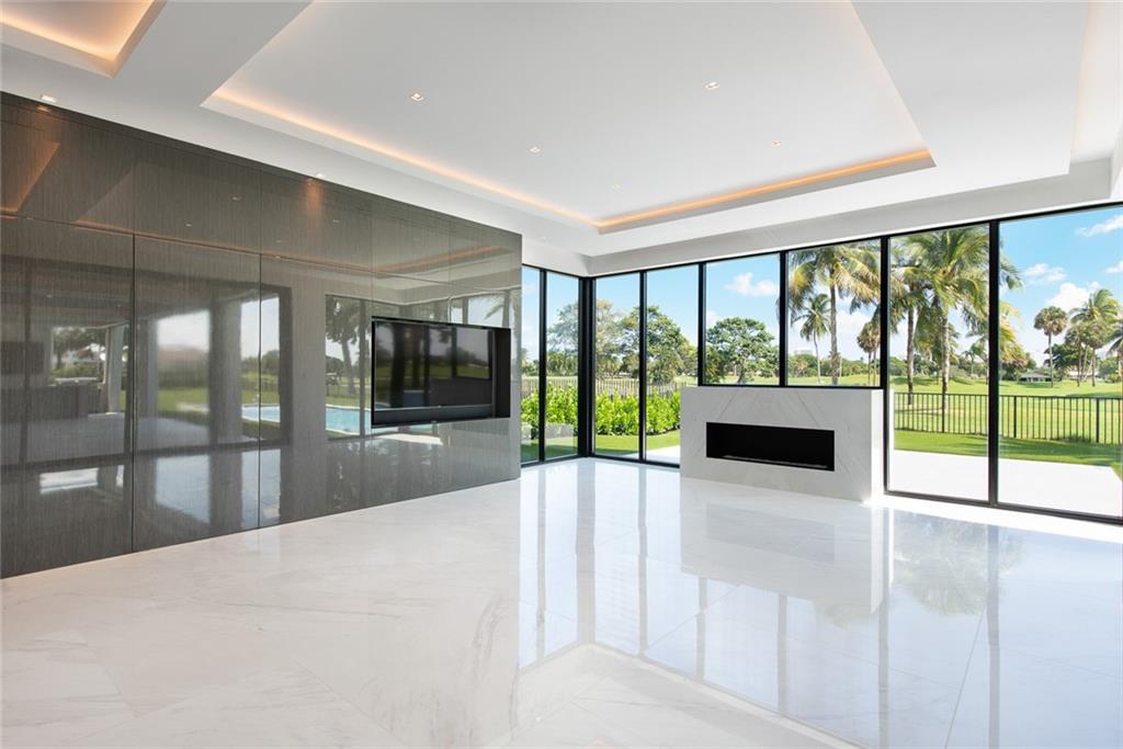 THE ENCLAVE - Residential