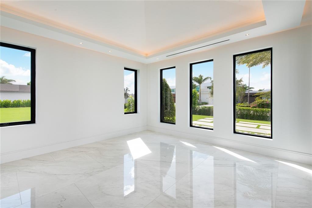 THE ENCLAVE - Residential