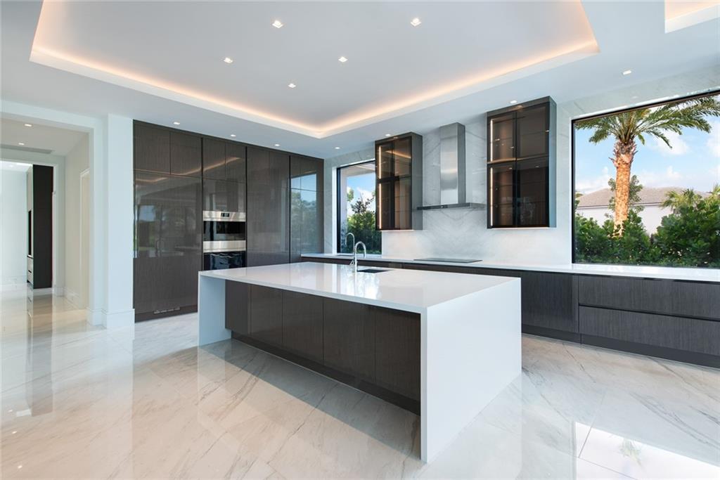 THE ENCLAVE - Residential