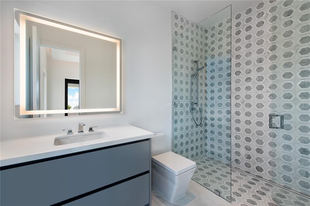 THE ENCLAVE - Residential