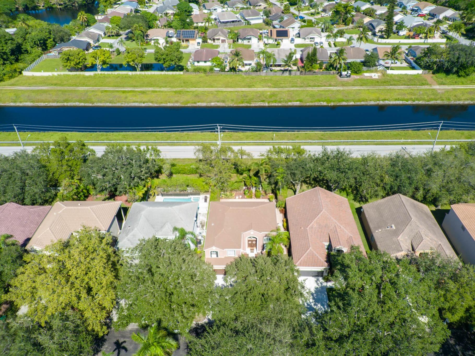 Mayfair At Parkland 155-9 - Residential