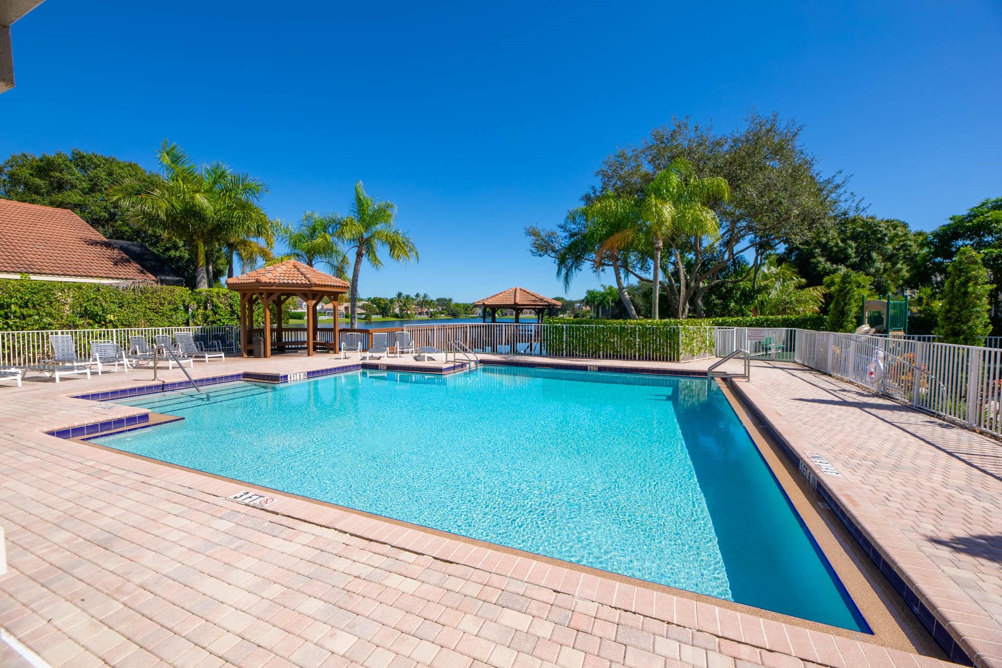 Mayfair At Parkland 155-9 - Residential