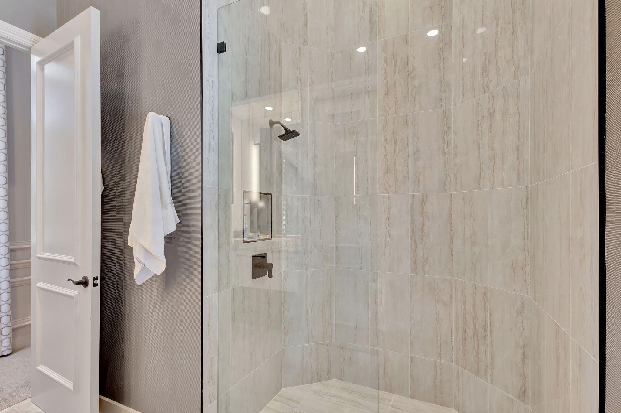 MIRASOL REMO - Residential