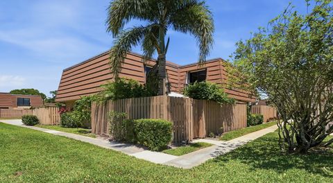 Property photo of 223 2nd Court, Palm Beach Gardens, FL 33410