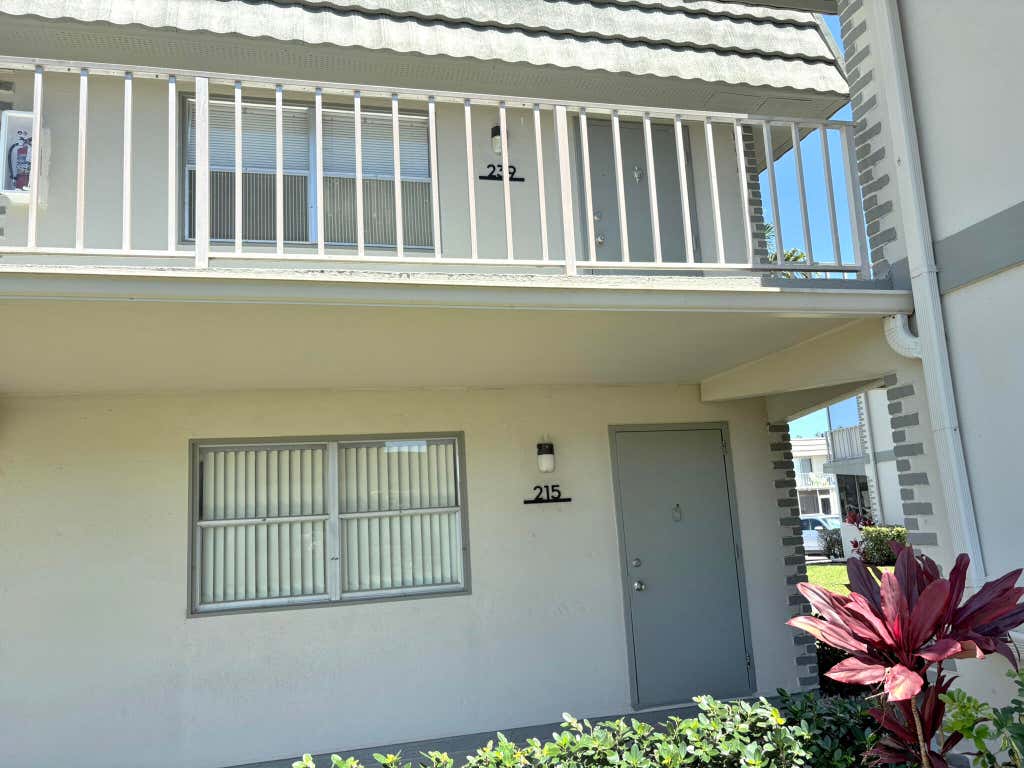 Photo of 215 Monaco E, Delray Beach, FL 33446 (MLS # R11092405)