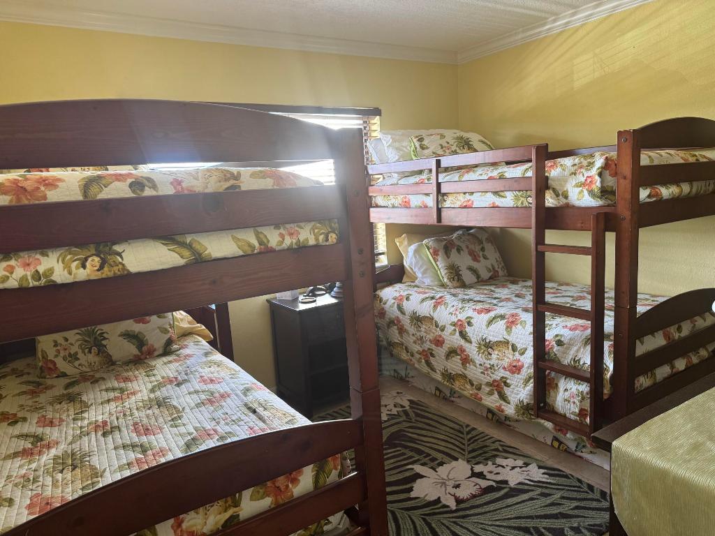 OCEAN HARBOUR SOUTH CONDOMINIUM - Residential Lease