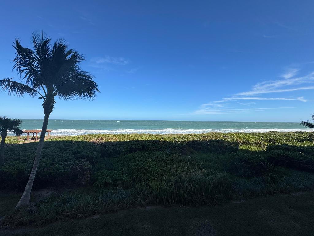 OCEAN HARBOUR SOUTH CONDOMINIUM - Residential Lease