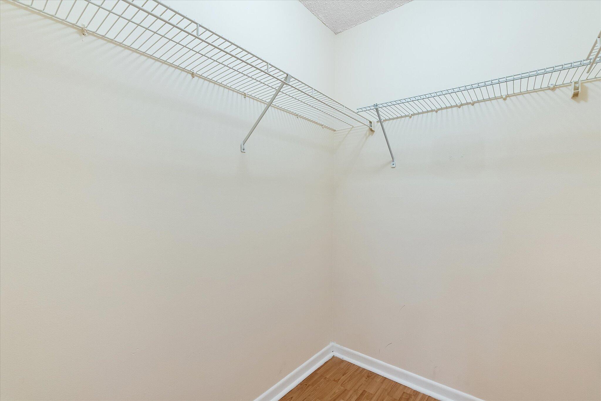 KENLAND BEND SOUTH CONDO PH I-IV - Residential