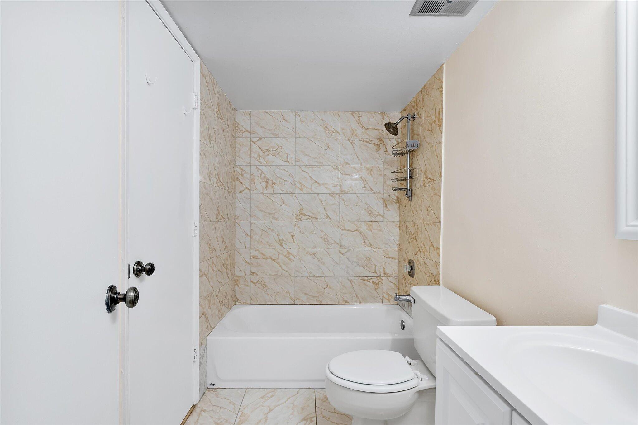 KENLAND BEND SOUTH CONDO PH I-IV - Residential