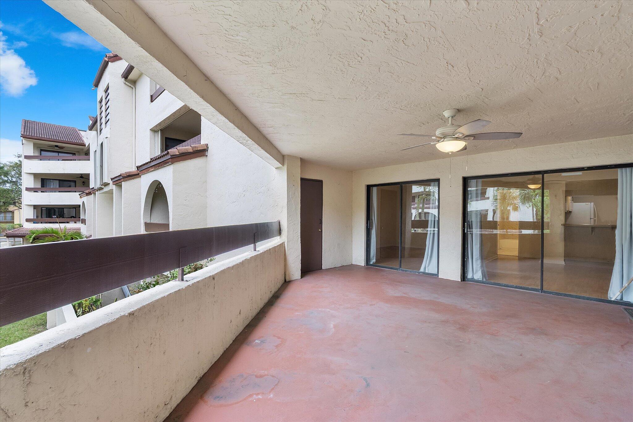 KENLAND BEND SOUTH CONDO PH I-IV - Residential