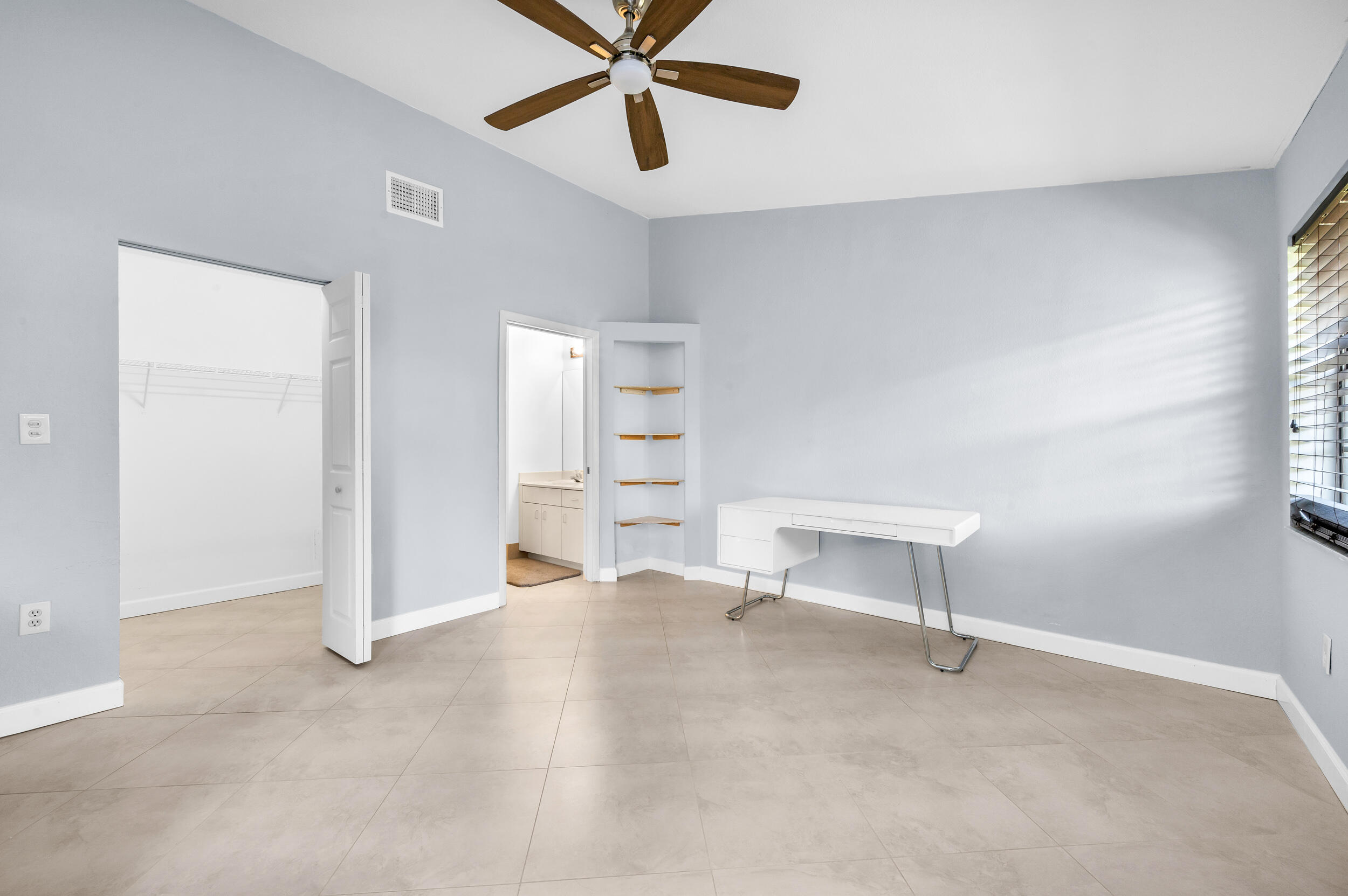 SPRINGLAKE II - Residential