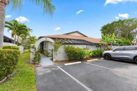 13801 Royal Palm Court A Delray Beach FL 33484