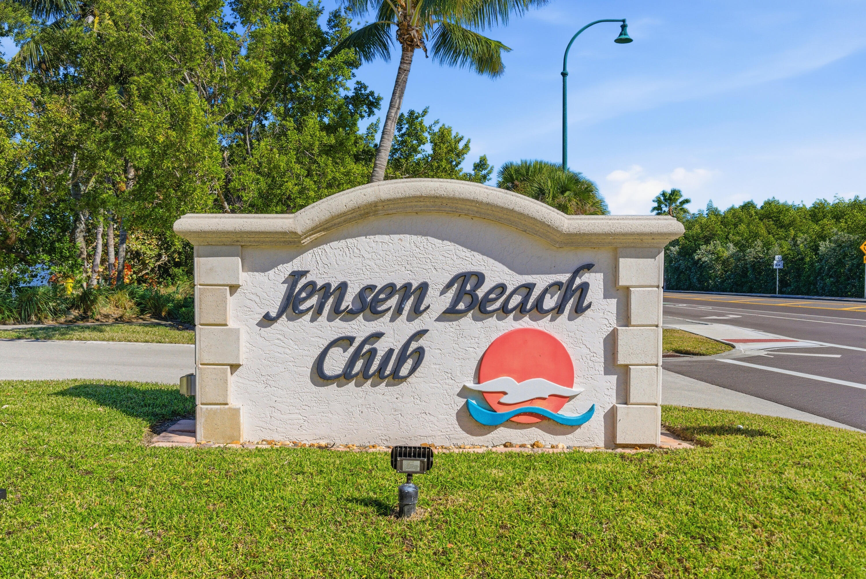 JENSEN BEACH CLUB CONDO - Residential Lease