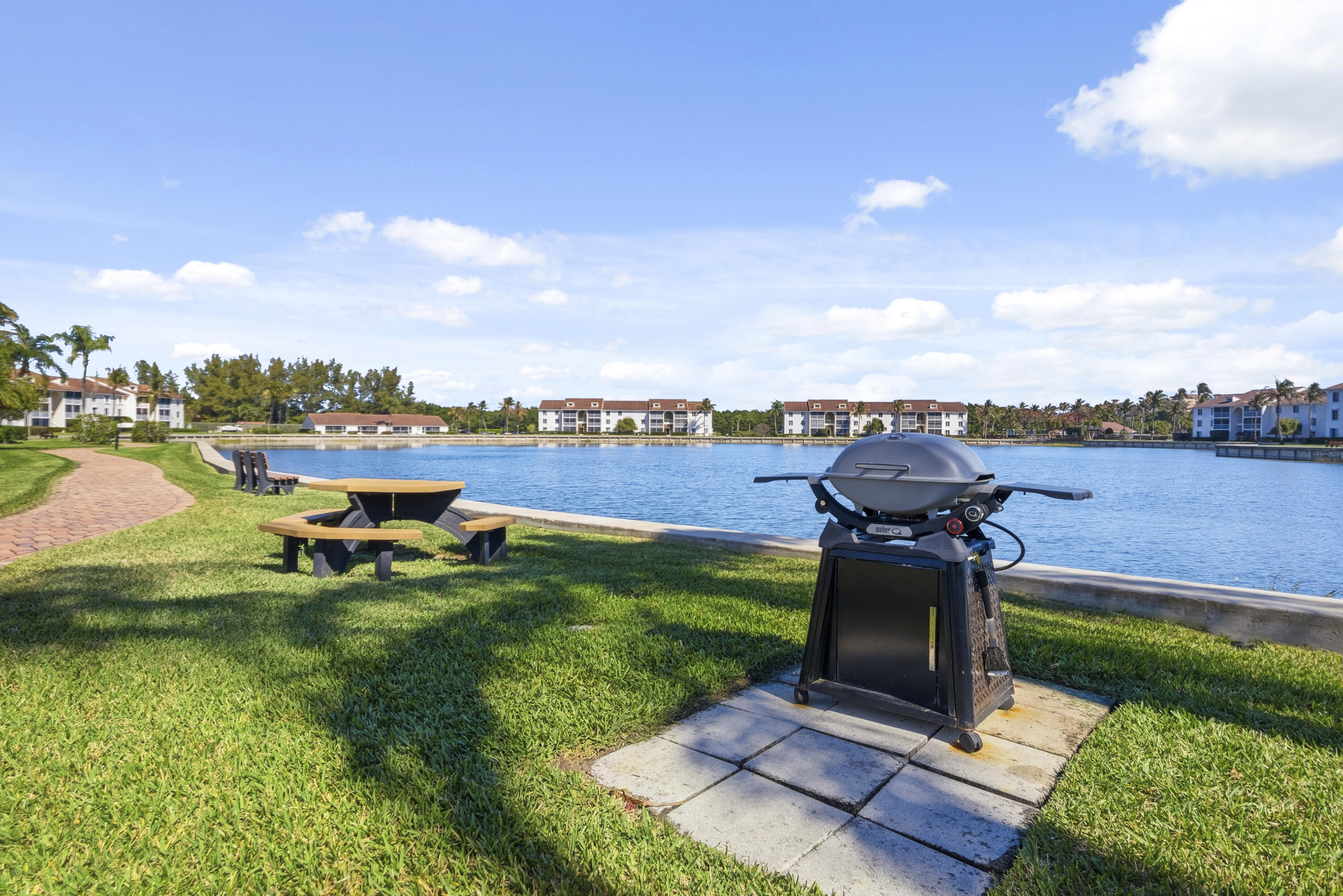 JENSEN BEACH CLUB CONDO - Residential Lease