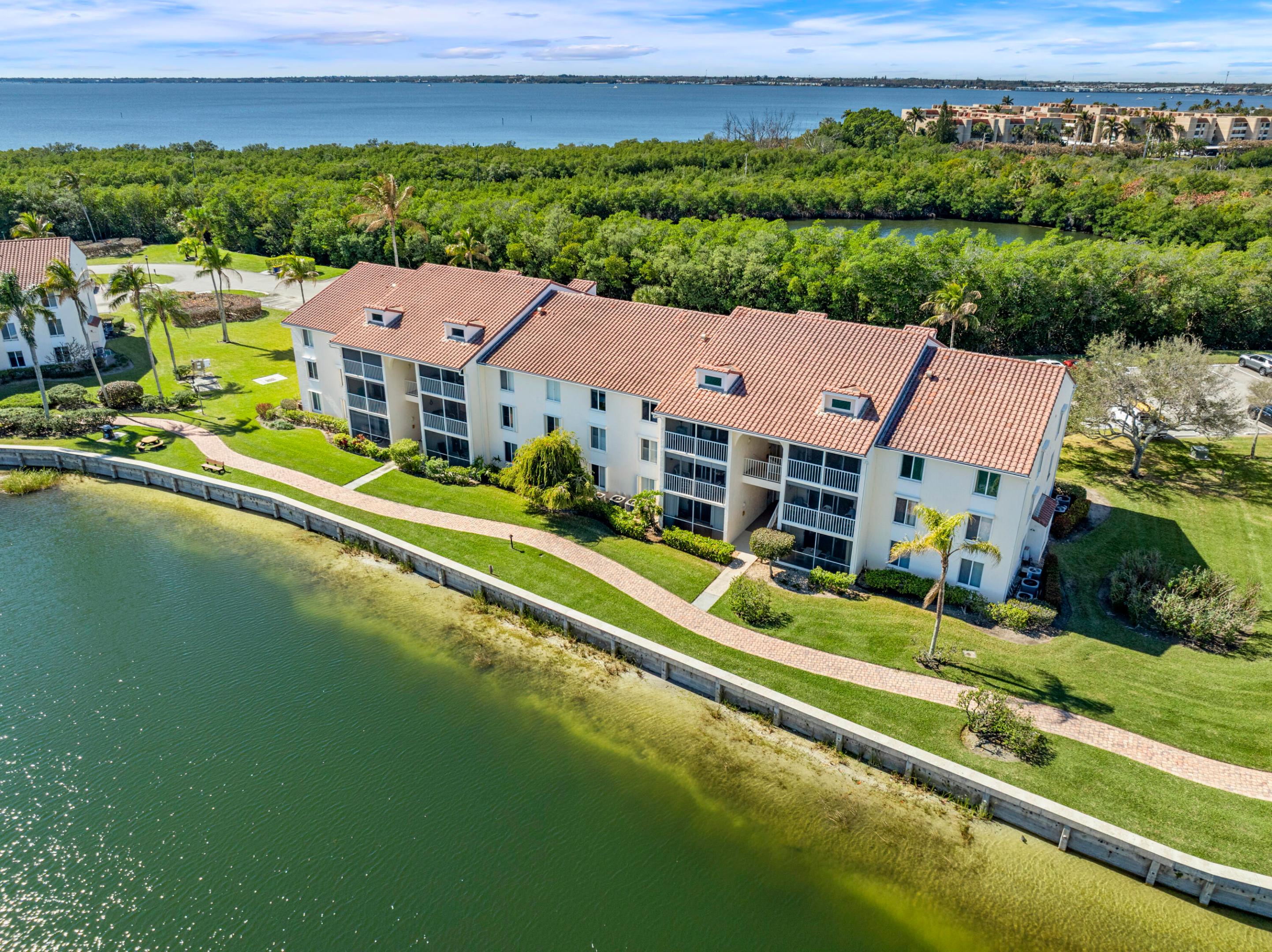 JENSEN BEACH CLUB CONDO - Residential Lease