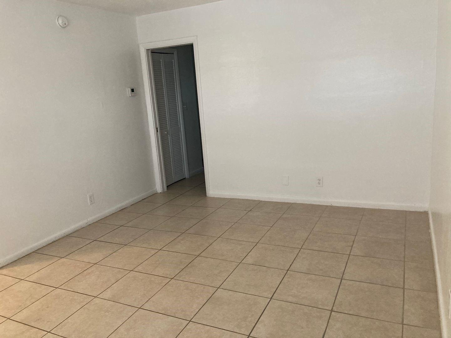 Coconut Creek 10th Sec 70 - Residential Lease