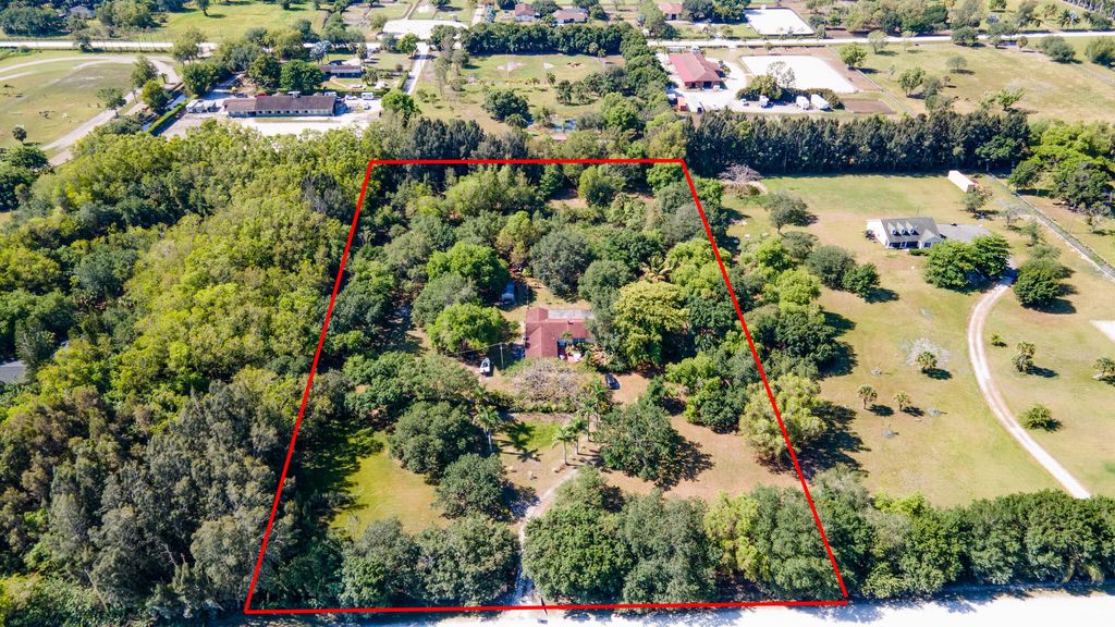 Photo of 16688 Rustic Road, Wellington, FL 33470 (MLS # B26021678)