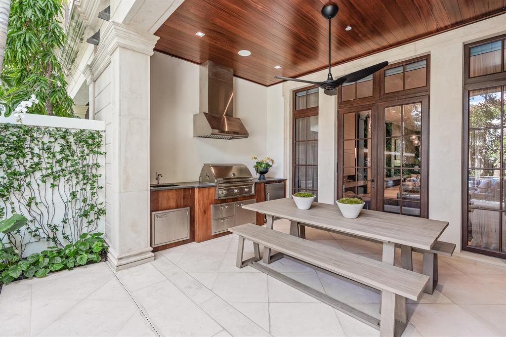 PALAZZO VILLAS OF PALM BE - Residential