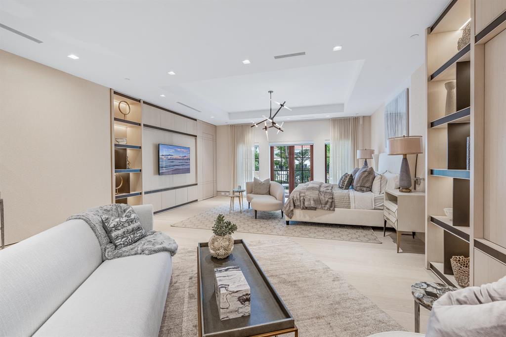 PALAZZO VILLAS OF PALM BE - Residential