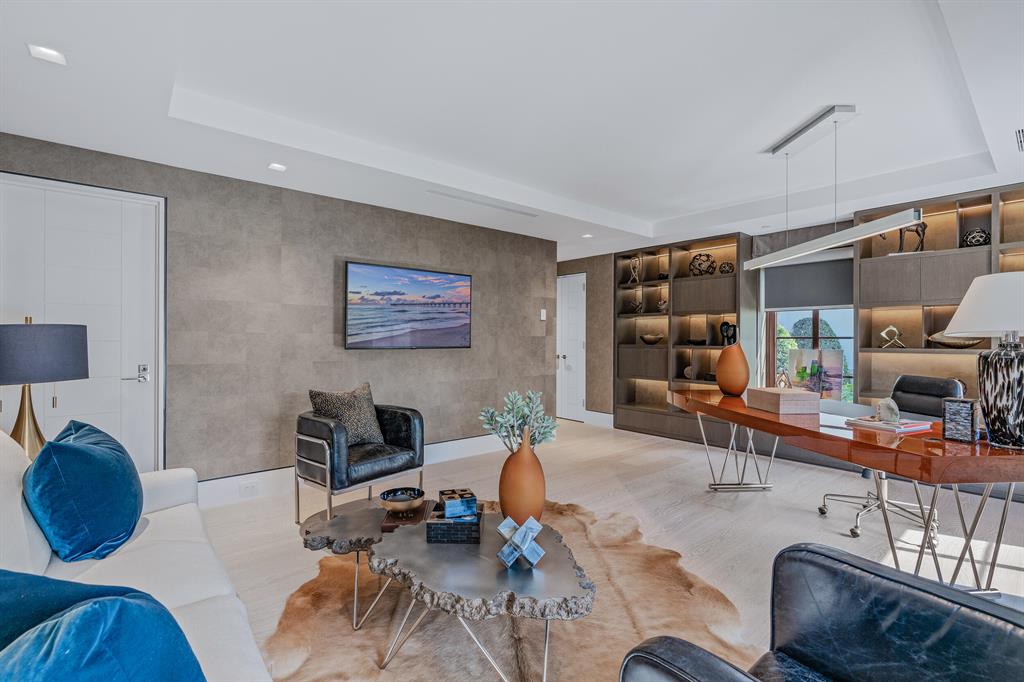 PALAZZO VILLAS OF PALM BE - Residential