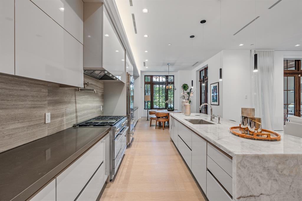 PALAZZO VILLAS OF PALM BE - Residential