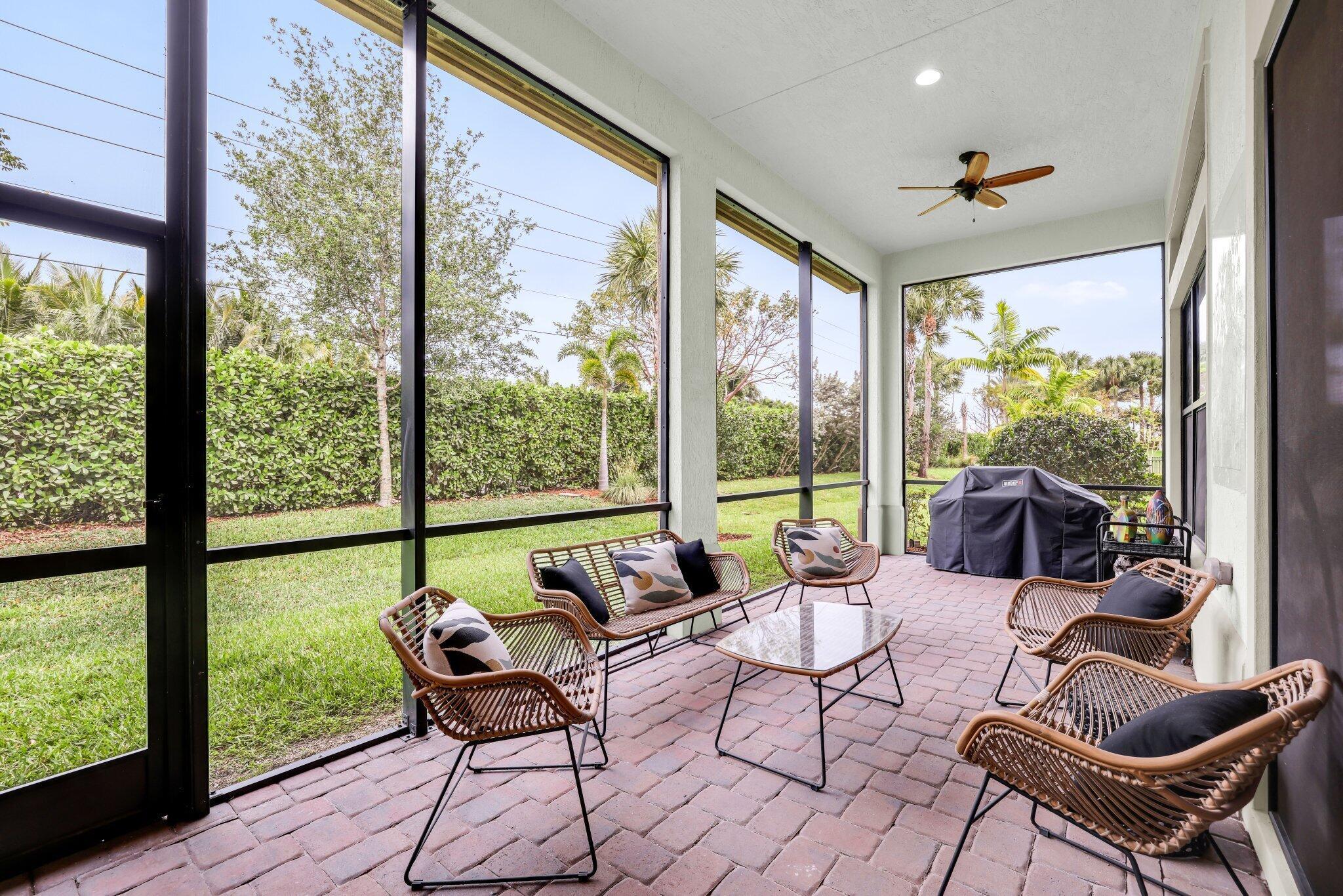 PARKLAND ROYALE - Residential